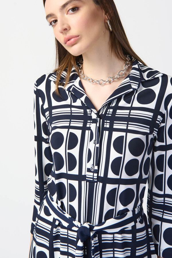 Vestido Azul Marinho e Beje com Estampado Bolinhas